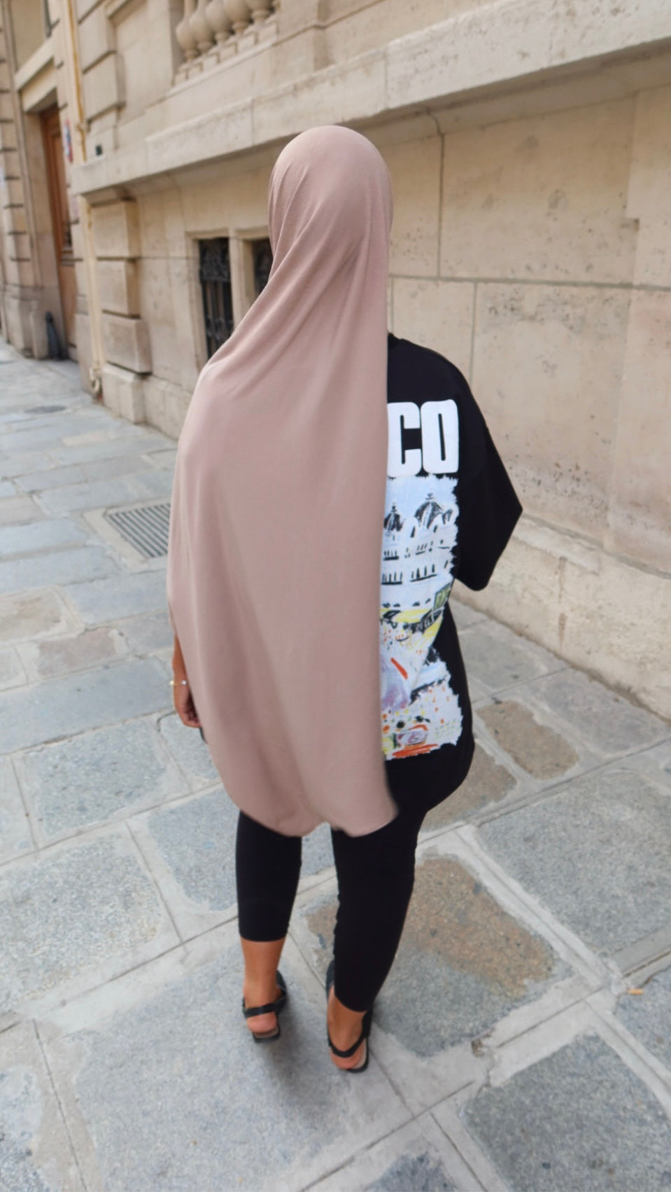 TAUPE